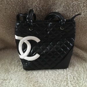 Coco Chanel black leather purse