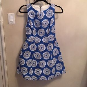 Alive and Olivia Gorgeous fIt and slight flare