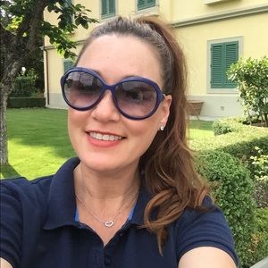 Meet your Posher, Beatriz