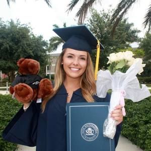 Meet your Posher, Christie