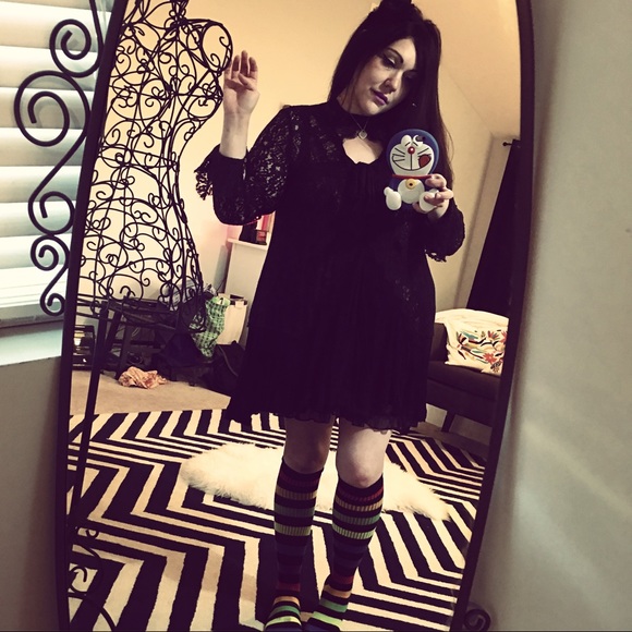 Meet your Posher, Yvonnie - Picture 4 of 4