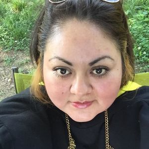 Meet your Posher, Veronica