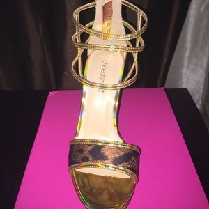 Shoes size 7.5 brand new