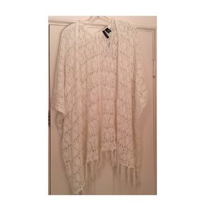 Tillys fringe boho kimono