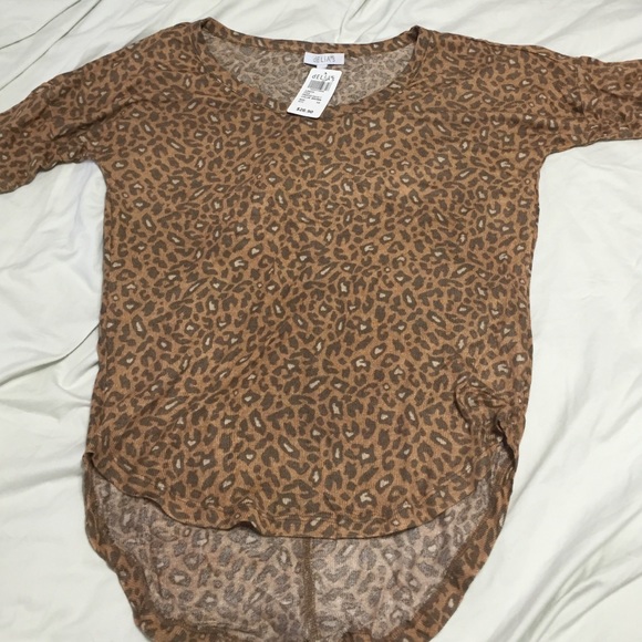 Cheetah print high low shirt