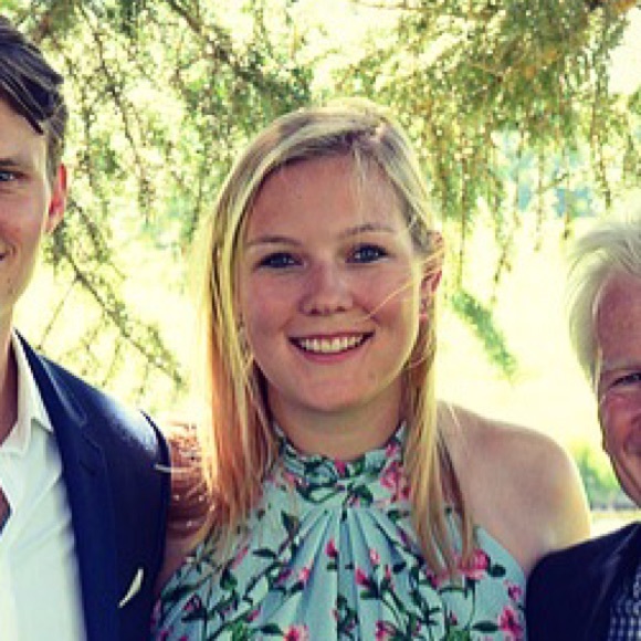 Meet your Posher, Louise