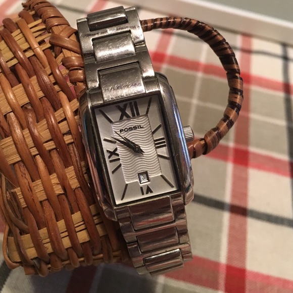 Fossil Watch With Date - image 1