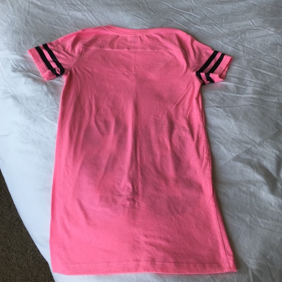 Victoria's Secret PINK long football tee - Picture 2 of 3