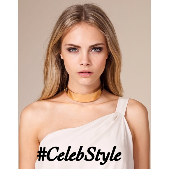 Jewelry - 🔴3 for $12🔴•Athena•Sleek Celeb Style Gold Choker