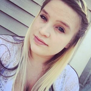 Meet your Posher, Krissy