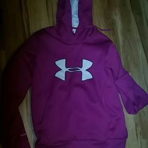 Under Armour Sweatshirt