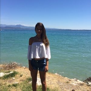 Meet your Posher, Alexandra