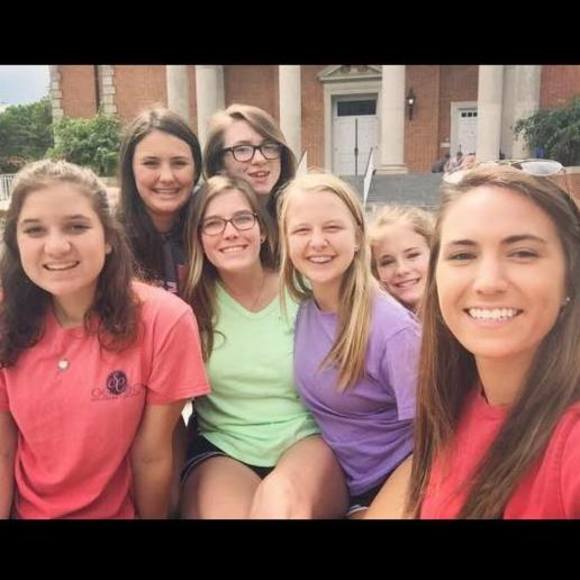 Meet your Posher, Mackenzie - Picture 1 of 1