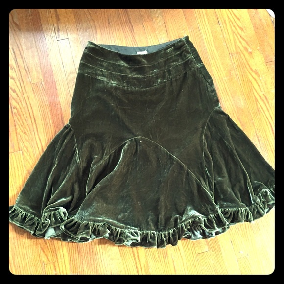 Anthropologie dark green velvety skirt