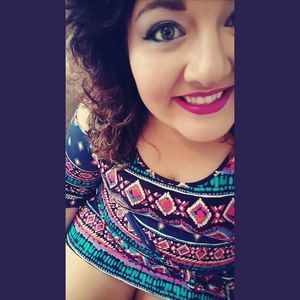 Meet your Posher, Jaymee