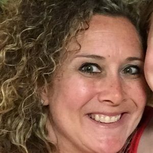 Meet your Posher, Suzanne