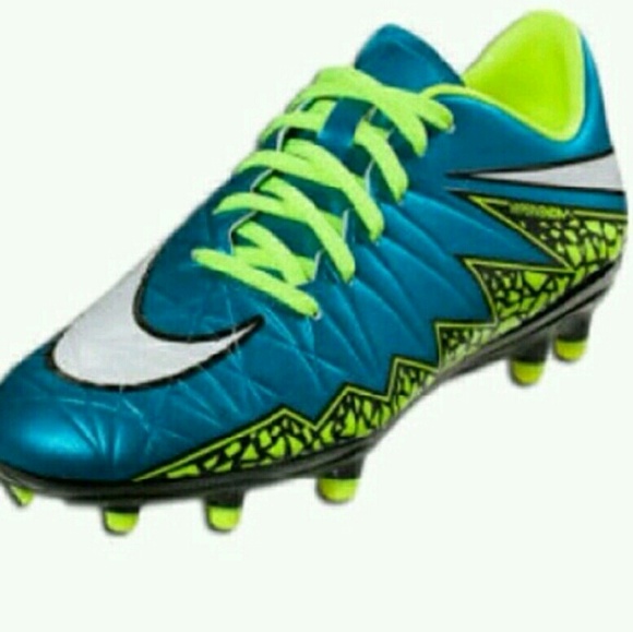 Nike hypervenom soccer cleats