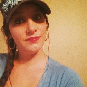 Meet your Posher, Shelly