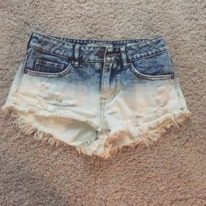Bullhead Destroyed Shorts