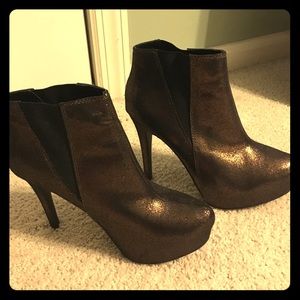 Rock & Republic Gold Boots