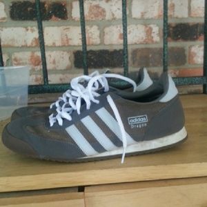 Adidas dragon