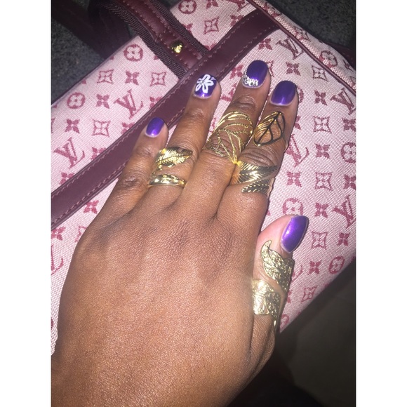 Farah Jewelry Jewelry - Gold Leaf Five Ring Set