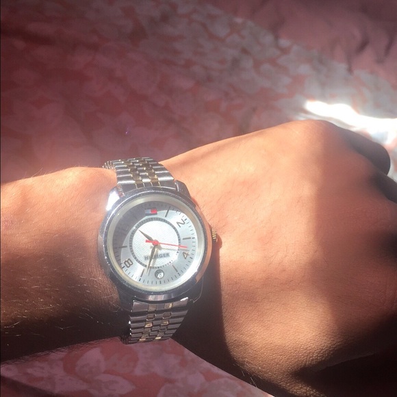 Tommy watch silver and gold.