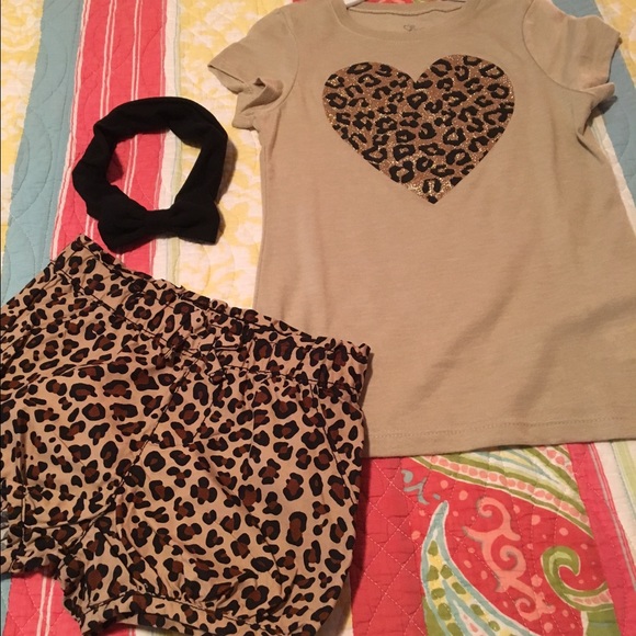 5t Cheetah Print Toddler Girl Outfit from Carters
