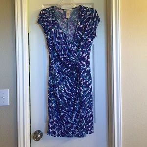 Beautiful laundry dress! Super flattering.