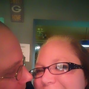 Meet your Posher, Joelean