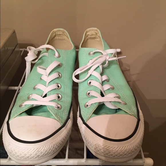 Mint green converse