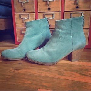 Garnet Hill Italian suede light teal booties
