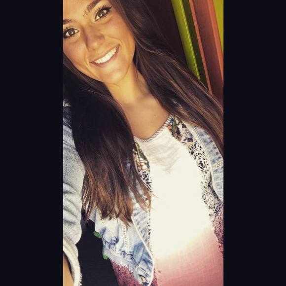 Meet your Posher, Brianna - Picture 1 of 1