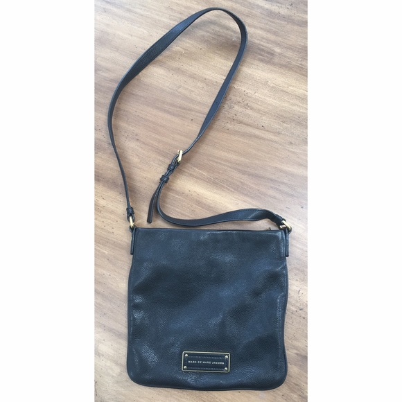 Marc by Marc Jacobs Handbags - MARC by MARC JACOBS Black Sia Shoulder Bag