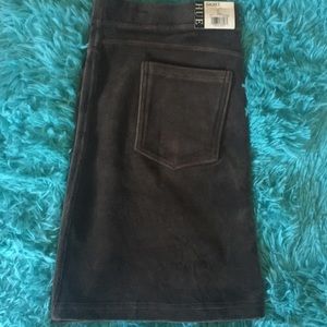 TENDING NOW “VELVET” BROWN RUE 21 MINI SKIRT