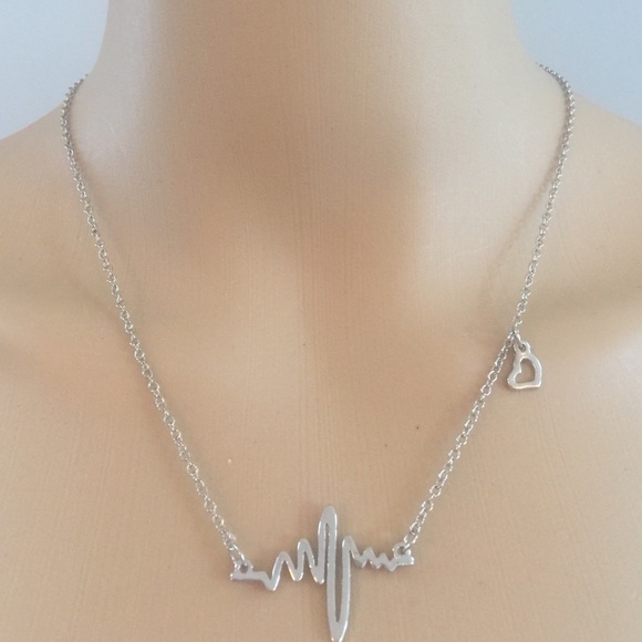 Heart Rhythm necklace(nwt)🎉Last One🎉 - Picture 3 of 4