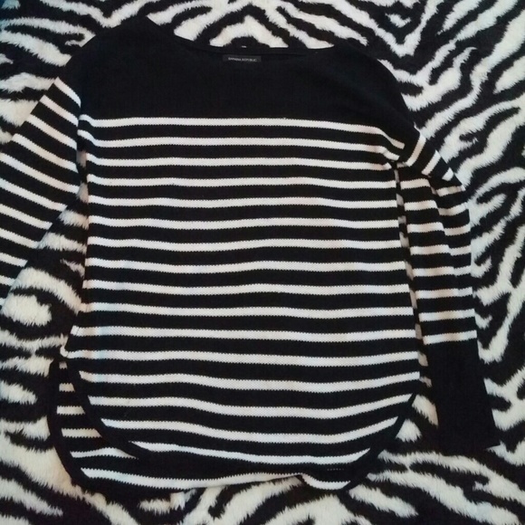 SALE! Banana republic boat neck sweater