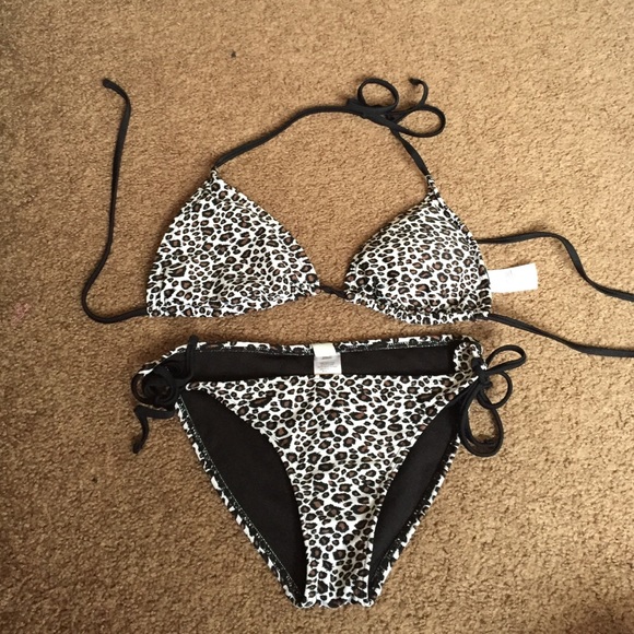 Animal print 2 piece bathing suit