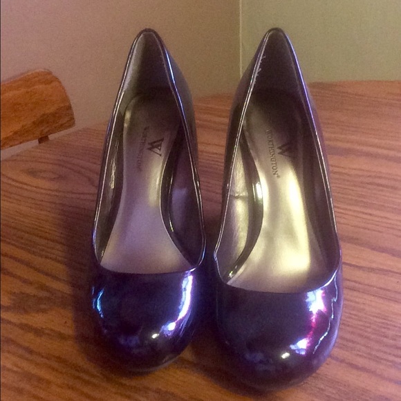 Black Worthington Wedges