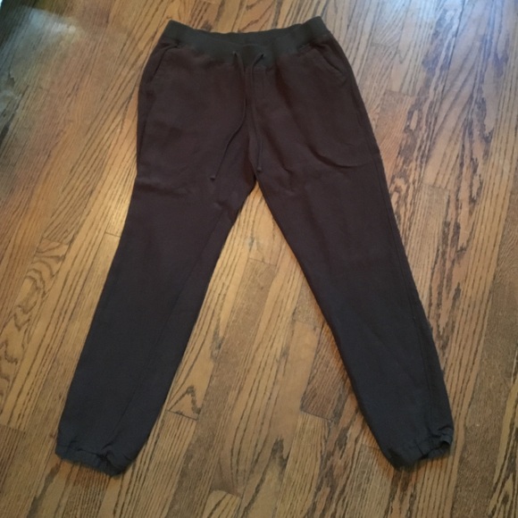Old Navy brown crop pants