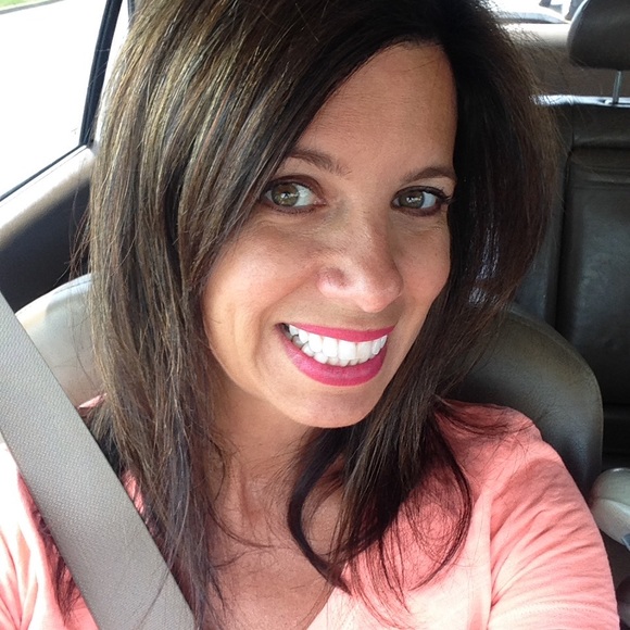 Meet your Posher, Natasha