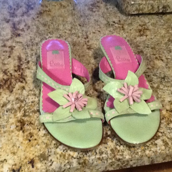 Lily Pulitizer sandals