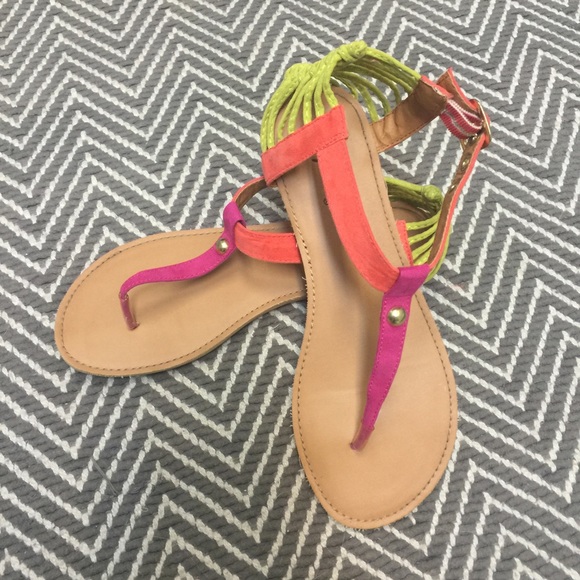 Quips Sandals size 6.5 or 7