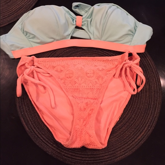 VS size L 2 piece swim