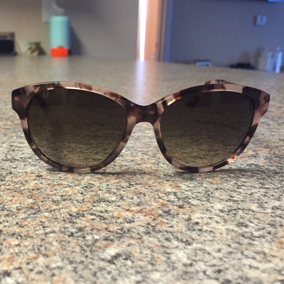 Kate Spade tortoise shell sunglasses