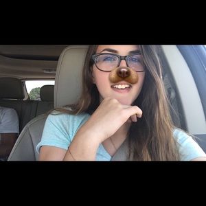 Meet your Posher, Maya