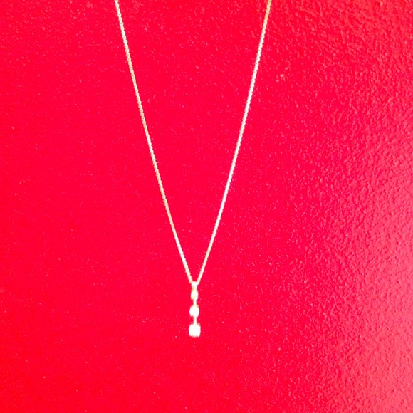 Diamond necklace