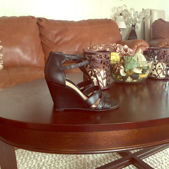 Jessica Simpson dress wedge