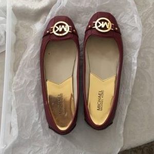 MK Leather Flats