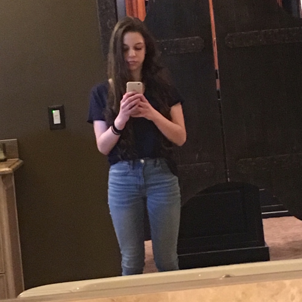 Meet your Posher, Haley